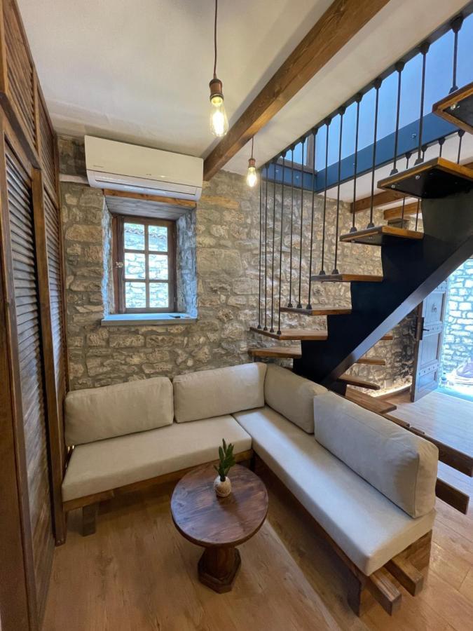 N'Gorice Hotel Berat Eksteriør billede