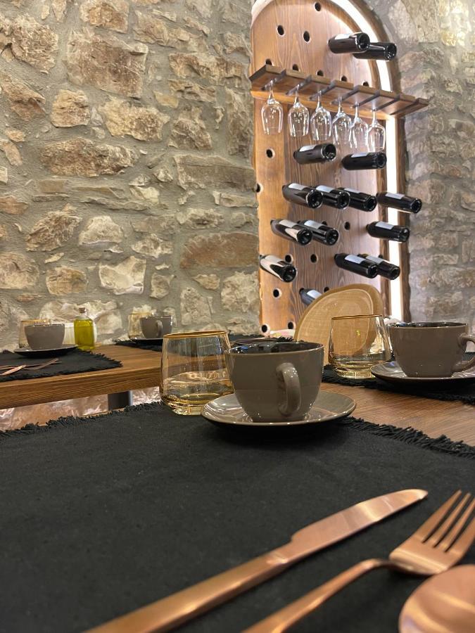 N'Gorice Hotel Berat Eksteriør billede