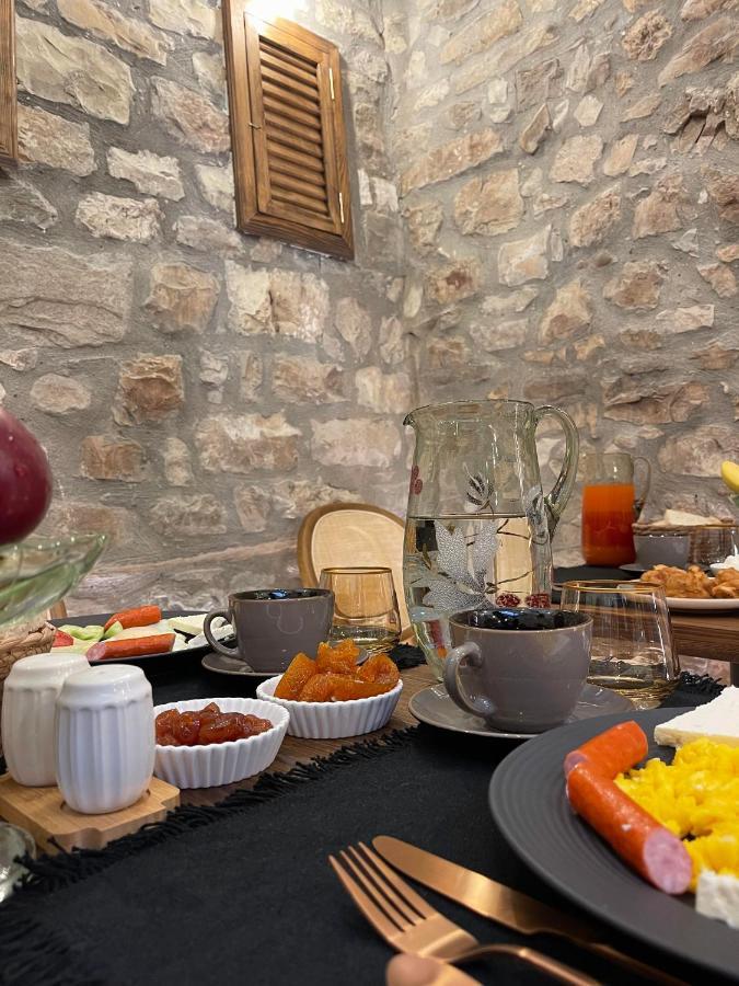 N'Gorice Hotel Berat Eksteriør billede