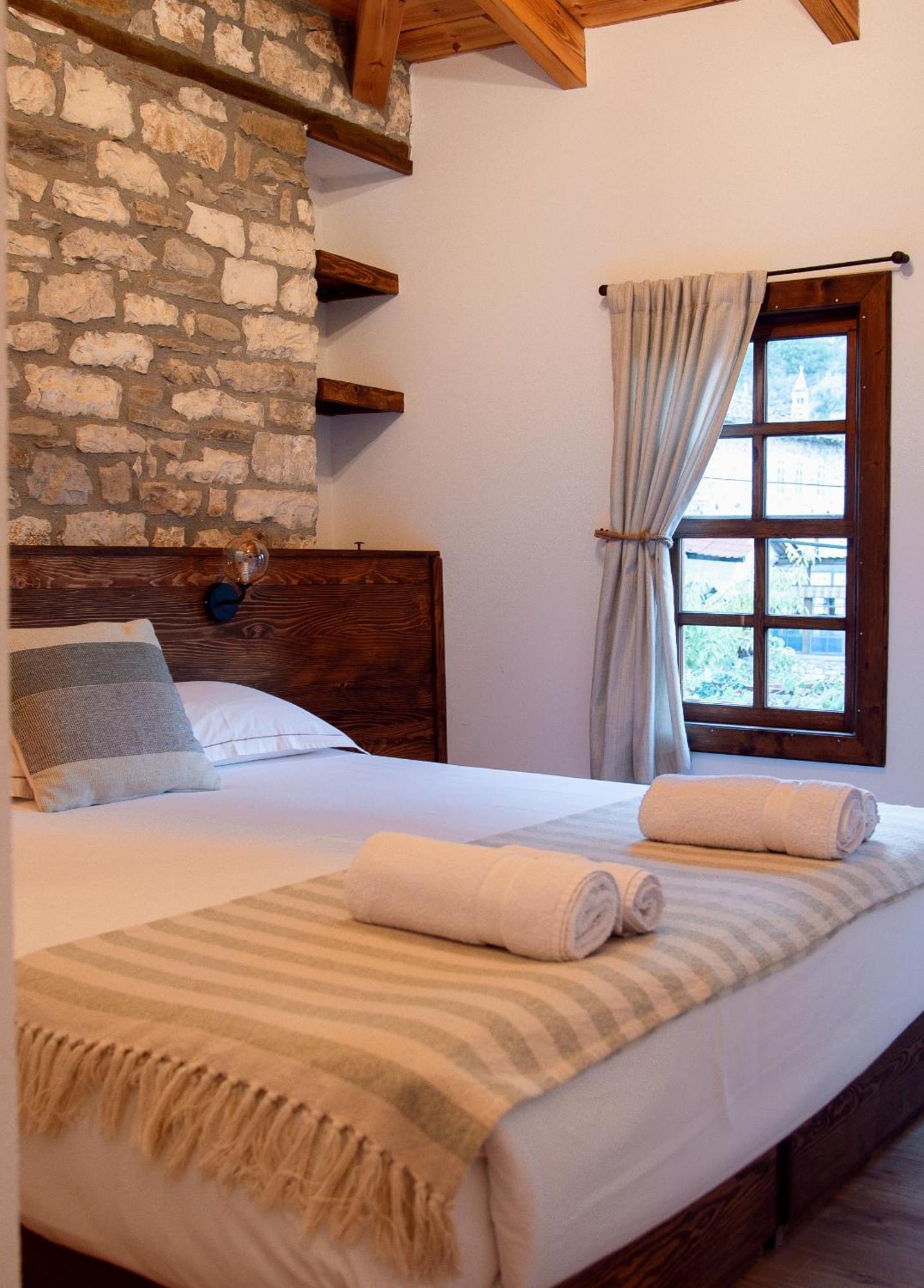 N'Gorice Hotel Berat Eksteriør billede